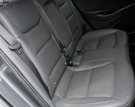 Сірий Хендай Ioniq, об'ємом двигуна 0 л та пробігом 53 тис. км за 15000 $, фото 8 на Automoto.ua