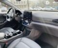 Сірий Хендай Ioniq, об'ємом двигуна 0 л та пробігом 80 тис. км за 16300 $, фото 13 на Automoto.ua