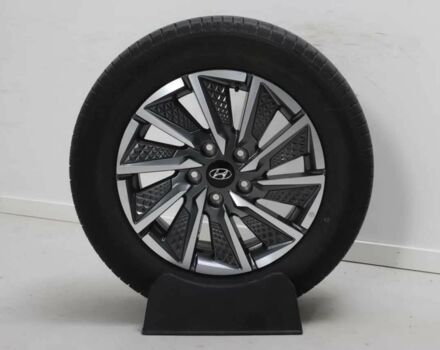 Серый Хендай Ioniq, объемом двигателя 0 л и пробегом 31 тыс. км за 16200 $, фото 5 на Automoto.ua