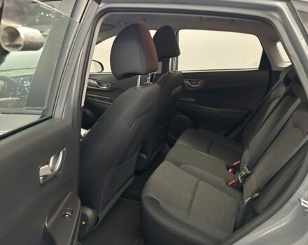 Серый Хендай Ioniq, объемом двигателя 0 л и пробегом 39 тыс. км за 16700 $, фото 5 на Automoto.ua