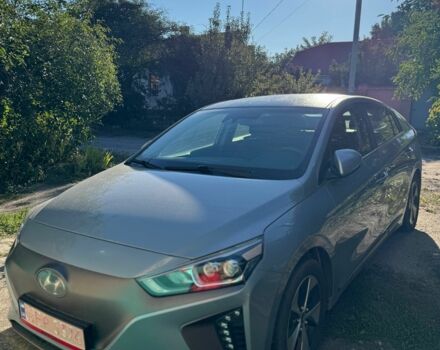 Серый Хендай Ioniq, объемом двигателя 0 л и пробегом 132 тыс. км за 13000 $, фото 18 на Automoto.ua