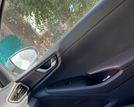 Серый Хендай Ioniq, объемом двигателя 0 л и пробегом 132 тыс. км за 13000 $, фото 9 на Automoto.ua