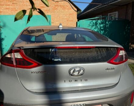 Серый Хендай Ioniq, объемом двигателя 0 л и пробегом 132 тыс. км за 13000 $, фото 17 на Automoto.ua
