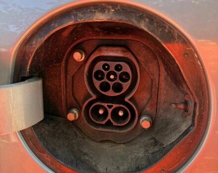 Серый Хендай Ioniq, объемом двигателя 0 л и пробегом 132 тыс. км за 13000 $, фото 6 на Automoto.ua