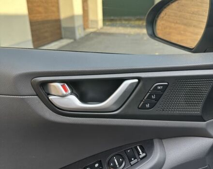 Серый Хендай Ioniq, объемом двигателя 0 л и пробегом 129 тыс. км за 12699 $, фото 8 на Automoto.ua