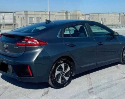Сірий Хендай Ioniq, об'ємом двигуна 1.6 л та пробігом 88 тис. км за 3800 $, фото 5 на Automoto.ua