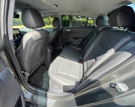 Серый Хендай Ioniq, объемом двигателя 1.6 л и пробегом 34 тыс. км за 4300 $, фото 12 на Automoto.ua
