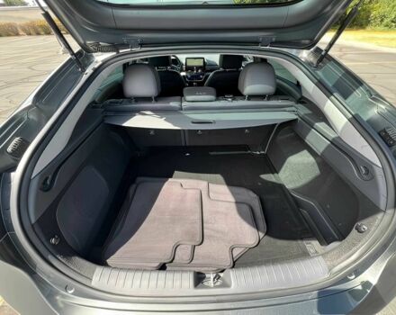 Серый Хендай Ioniq, объемом двигателя 1.6 л и пробегом 34 тыс. км за 4300 $, фото 13 на Automoto.ua