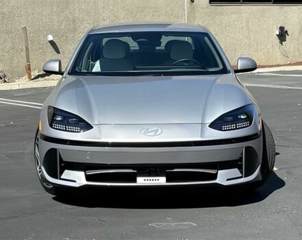 Сірий Хендай Ioniq, об'ємом двигуна 0 л та пробігом 20 тис. км за 9500 $, фото 1 на Automoto.ua
