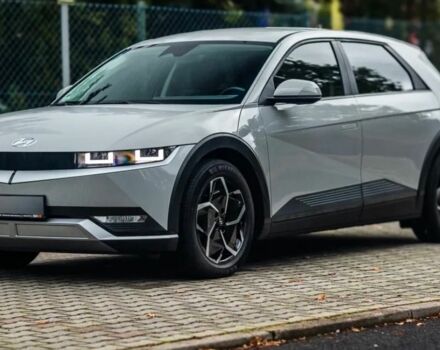 Серый Хендай Ioniq, объемом двигателя 0 л и пробегом 56 тыс. км за 15500 $, фото 4 на Automoto.ua