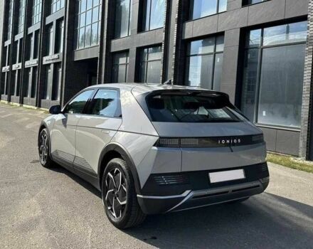 Серый Хендай Ioniq, объемом двигателя 0 л и пробегом 23 тыс. км за 15500 $, фото 4 на Automoto.ua