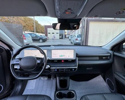 Сірий Хендай Ioniq, об'ємом двигуна 0 л та пробігом 106 тис. км за 26800 $, фото 6 на Automoto.ua