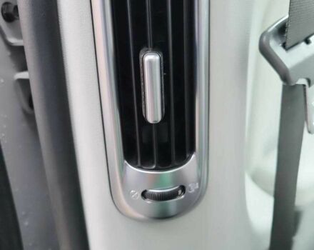 Серый Хендай Ioniq, объемом двигателя 0 л и пробегом 31 тыс. км за 27500 $, фото 17 на Automoto.ua