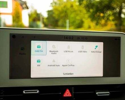 Серый Хендай Ioniq, объемом двигателя 0 л и пробегом 26 тыс. км за 14000 $, фото 7 на Automoto.ua