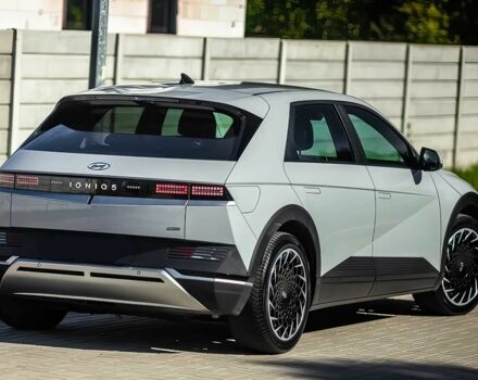 Серый Хендай Ioniq, объемом двигателя 0 л и пробегом 26 тыс. км за 14000 $, фото 2 на Automoto.ua