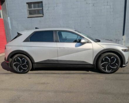 Серый Хендай Ioniq, объемом двигателя 0 л и пробегом 14 тыс. км за 8000 $, фото 3 на Automoto.ua