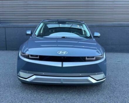 Серый Хендай Ioniq, объемом двигателя 0 л и пробегом 29 тыс. км за 11000 $, фото 1 на Automoto.ua