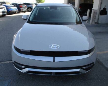 Серый Хендай Ioniq, объемом двигателя 0 л и пробегом 23 тыс. км за 15500 $, фото 1 на Automoto.ua