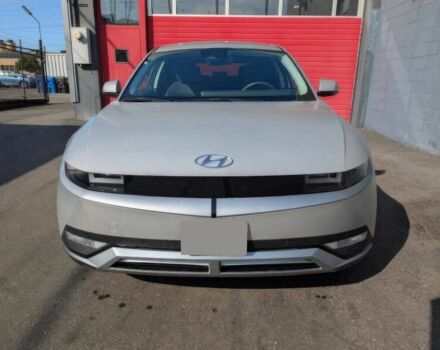 Серый Хендай Ioniq, объемом двигателя 0 л и пробегом 14 тыс. км за 8000 $, фото 1 на Automoto.ua