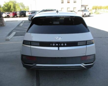 Сірий Хендай Ioniq, об'ємом двигуна 0 л та пробігом 14 тис. км за 16500 $, фото 3 на Automoto.ua