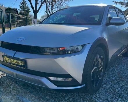 Серый Хендай Ioniq, объемом двигателя 0 л и пробегом 13 тыс. км за 27300 $, фото 2 на Automoto.ua