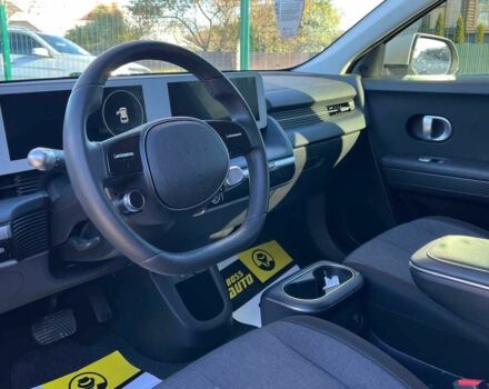 Серый Хендай Ioniq, объемом двигателя 0 л и пробегом 13 тыс. км за 27300 $, фото 6 на Automoto.ua