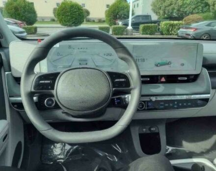 Серый Хендай Ioniq, объемом двигателя 0 л и пробегом 25 тыс. км за 18900 $, фото 9 на Automoto.ua