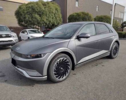 Серый Хендай Ioniq, объемом двигателя 0 л и пробегом 25 тыс. км за 18900 $, фото 2 на Automoto.ua