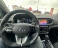 Сірий Хендай Ioniq, об'ємом двигуна 1.6 л та пробігом 59 тис. км за 15300 $, фото 2 на Automoto.ua