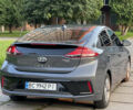 Серый Хендай Ioniq, объемом двигателя 1.6 л и пробегом 150 тыс. км за 13000 $, фото 3 на Automoto.ua