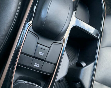 Серый Хендай Ioniq, объемом двигателя 0 л и пробегом 142 тыс. км за 12999 $, фото 4 на Automoto.ua