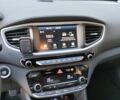 Сірий Хендай Ioniq, об'ємом двигуна 1.6 л та пробігом 165 тис. км за 12500 $, фото 7 на Automoto.ua