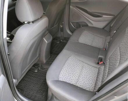 Сірий Хендай Ioniq, об'ємом двигуна 1.6 л та пробігом 165 тис. км за 12500 $, фото 9 на Automoto.ua