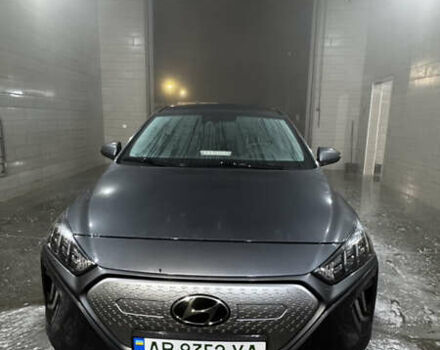 Серый Хендай Ioniq, объемом двигателя 0 л и пробегом 130 тыс. км за 15500 $, фото 2 на Automoto.ua