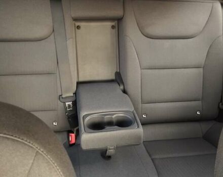 Серый Хендай Ioniq, объемом двигателя 0 л и пробегом 147 тыс. км за 16200 $, фото 12 на Automoto.ua