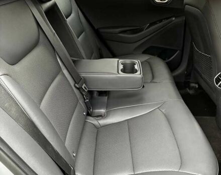 Сірий Хендай Ioniq, об'ємом двигуна 0 л та пробігом 131 тис. км за 16500 $, фото 23 на Automoto.ua