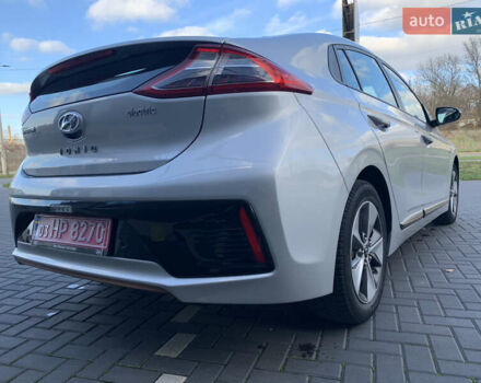 Серый Хендай Ioniq, объемом двигателя 0 л и пробегом 142 тыс. км за 12999 $, фото 32 на Automoto.ua