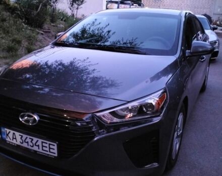 Сірий Хендай Ioniq, об'ємом двигуна 1.6 л та пробігом 165 тис. км за 12500 $, фото 5 на Automoto.ua