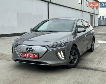 Серый Хендай Ioniq, объемом двигателя 0 л и пробегом 71 тыс. км за 16700 $, фото 7 на Automoto.ua