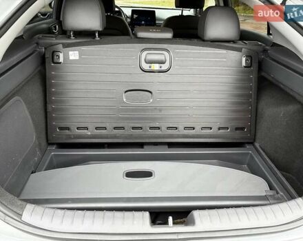 Сірий Хендай Ioniq, об'ємом двигуна 0 л та пробігом 131 тис. км за 16500 $, фото 40 на Automoto.ua