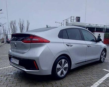 Серый Хендай Ioniq, объемом двигателя 1.58 л и пробегом 72 тыс. км за 16500 $, фото 11 на Automoto.ua