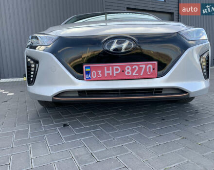 Серый Хендай Ioniq, объемом двигателя 0 л и пробегом 142 тыс. км за 12999 $, фото 9 на Automoto.ua