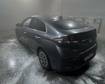 Серый Хендай Ioniq, объемом двигателя 0 л и пробегом 130 тыс. км за 15500 $, фото 3 на Automoto.ua
