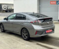 Серый Хендай Ioniq, объемом двигателя 0 л и пробегом 104 тыс. км за 16700 $, фото 2 на Automoto.ua