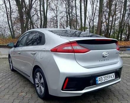 Серый Хендай Ioniq, объемом двигателя 1.58 л и пробегом 72 тыс. км за 16500 $, фото 10 на Automoto.ua