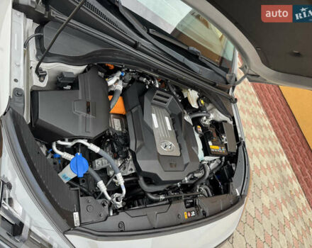 Серый Хендай Ioniq, объемом двигателя 0 л и пробегом 58 тыс. км за 15199 $, фото 46 на Automoto.ua