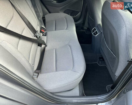 Серый Хендай Ioniq, объемом двигателя 0 л и пробегом 75 тыс. км за 15499 $, фото 27 на Automoto.ua