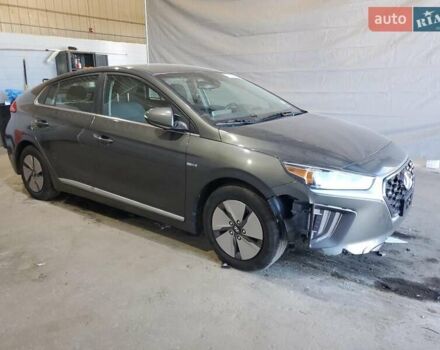 Серый Хендай Ioniq, объемом двигателя 1.58 л и пробегом 128 тыс. км за 3000 $, фото 3 на Automoto.ua