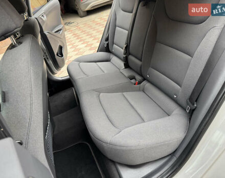 Серый Хендай Ioniq, объемом двигателя 0 л и пробегом 58 тыс. км за 15199 $, фото 35 на Automoto.ua
