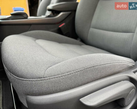 Серый Хендай Ioniq, объемом двигателя 0 л и пробегом 58 тыс. км за 15199 $, фото 29 на Automoto.ua